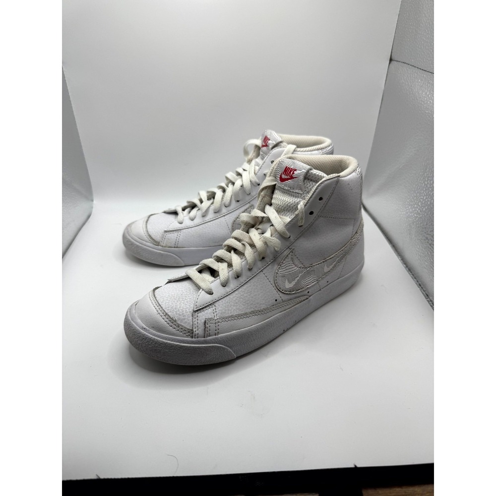 Nike Blazer Mid '77 GS White Logo Print DJ4624-100 Kids 6‎ Sneaker Leather Skate
